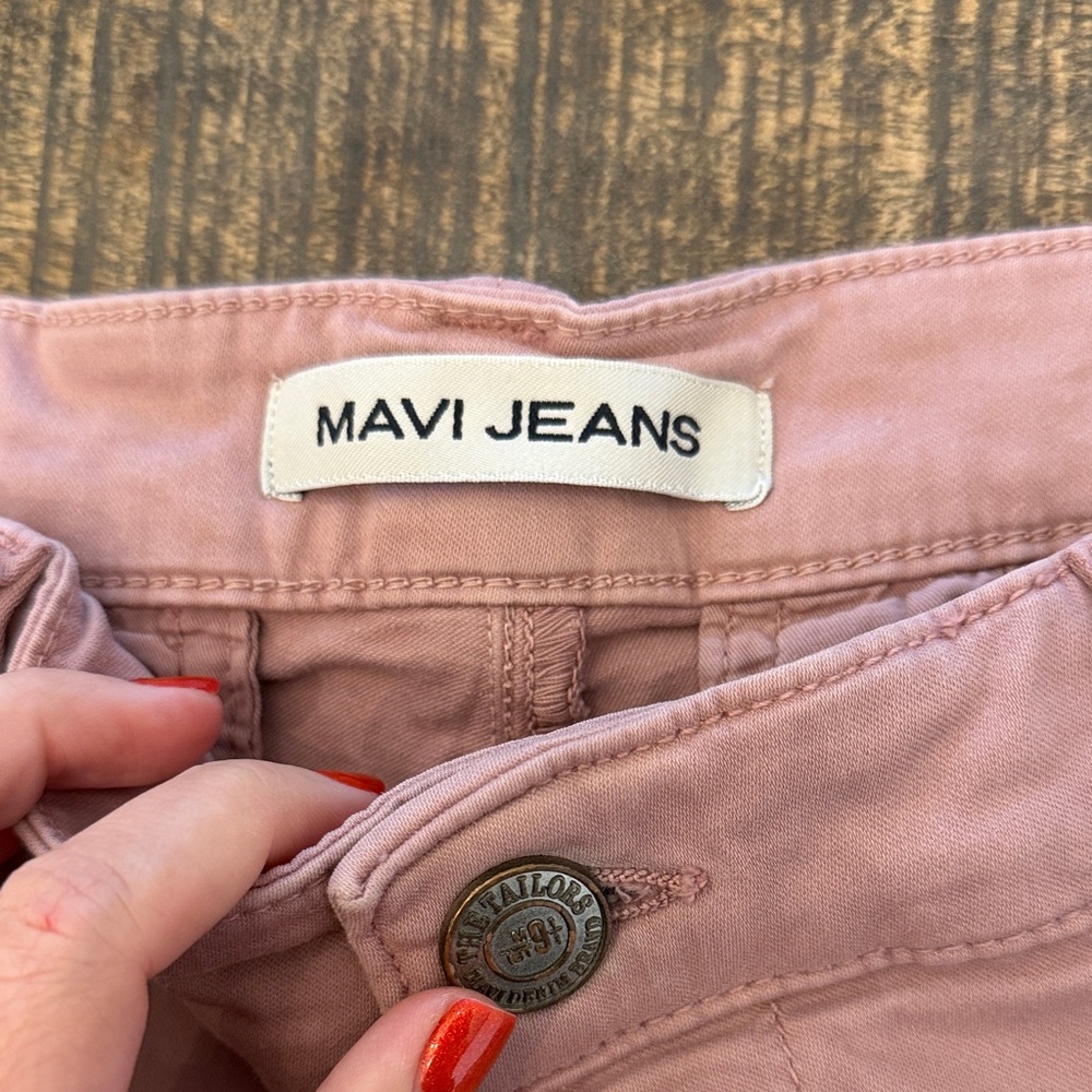Mavi Men's Dusty Pink Flat Front Shorts - Picture 2 of 9